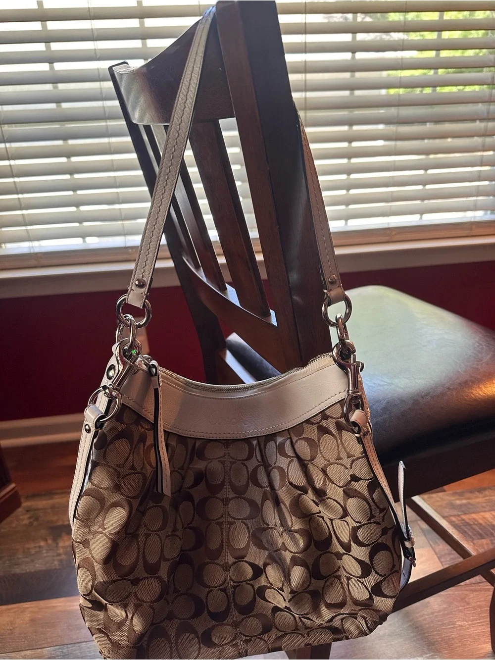 Coach Brown Signature Canvas Shoulder Bag with White Trim - Picture 1 of 12